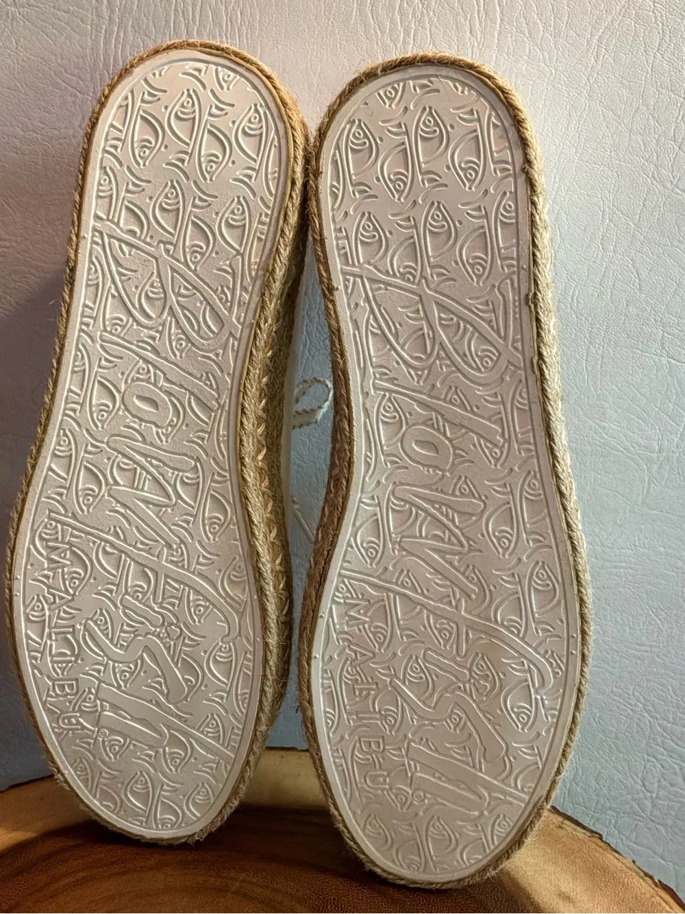 🌙✨🆕 Blowfish Malibu White Espadrille Sneakers Size 9